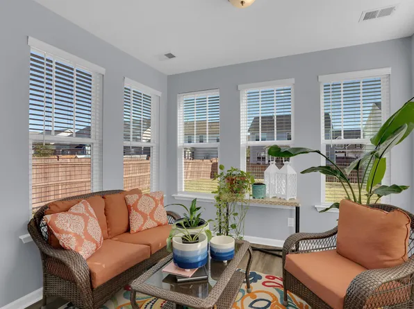 47 Corinth Ct, Elgin, SC 29045