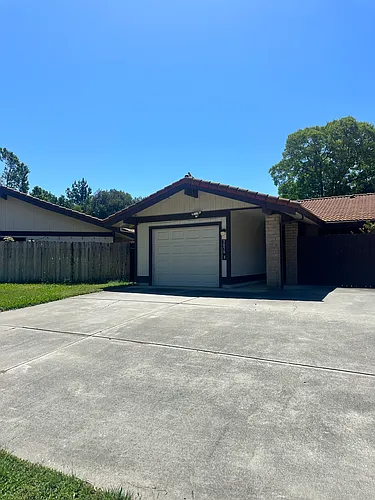 5056 Glide Dr #3 Photo 1
