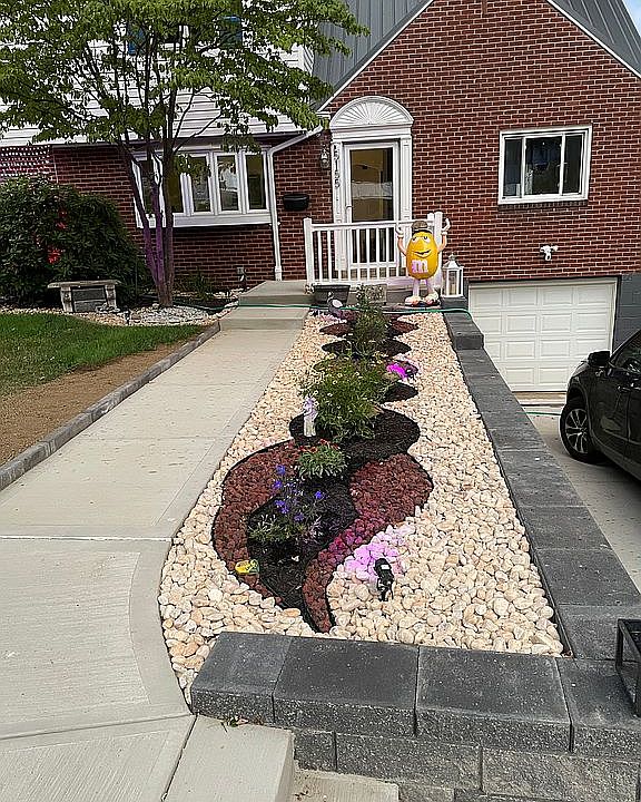 2nd image of 5155 Caste Dr