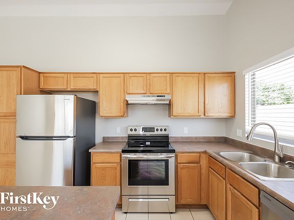 5th image of 8812 W Manzanita Dr