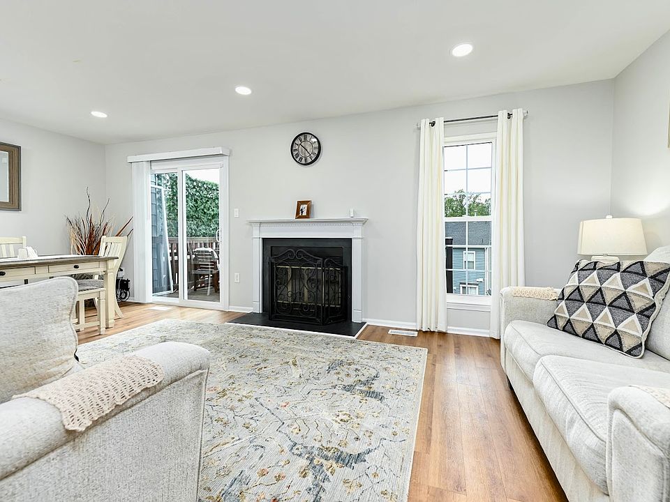 1st image of 12262 Dapple Gray Ct