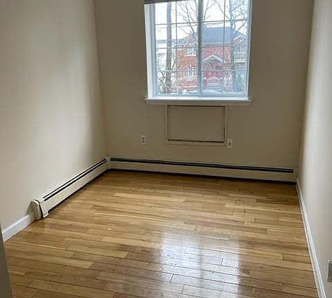3rd image of 2804 Miles Ave APT 1