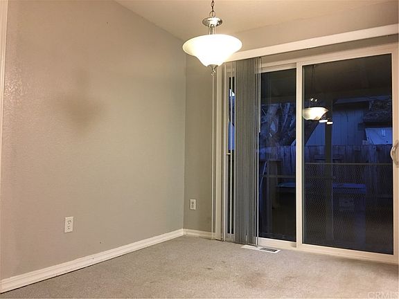 3rd image of 14885 Highlands Way