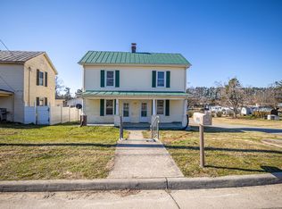 415 Shade St, Kenbridge, VA 23944