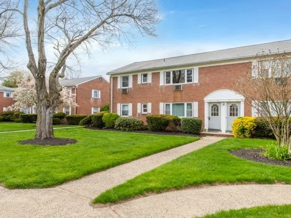 68 Manchester Ct #68, Wayne, NJ 07470
