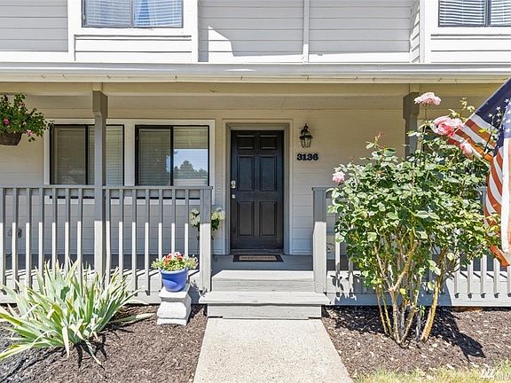 3rd image of 3136 60th Ave SE