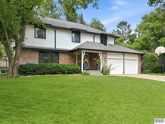 2nd image of 21330 Brentwood Rd