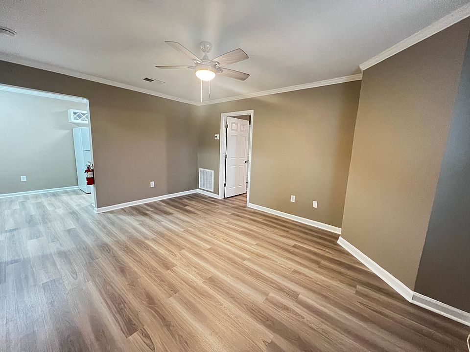 2150 Sherwood 27-C-1_03042024