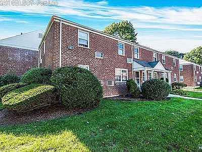 2nd image of 521 Union Ave