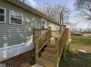 2621 Oakland Rd, Dover, PA 17315