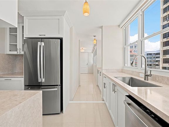 5th image of 1503 Ashford Ave #3C