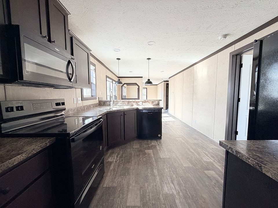 1st image of 4000 E 134th St #1005