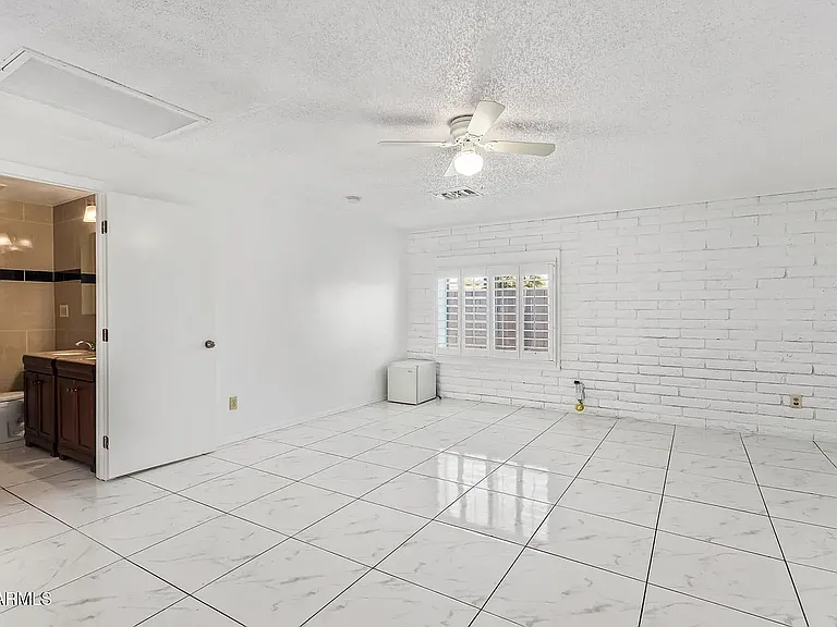 3849 E Sheena Dr — Photo 20