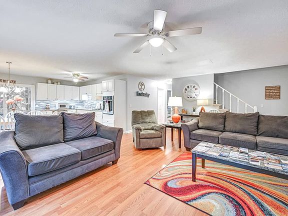 4th image of 432 Cumberland Dr #Id1051673p