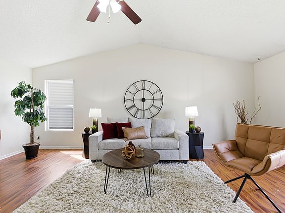 4th image of 8411 Wheatfield Dr
