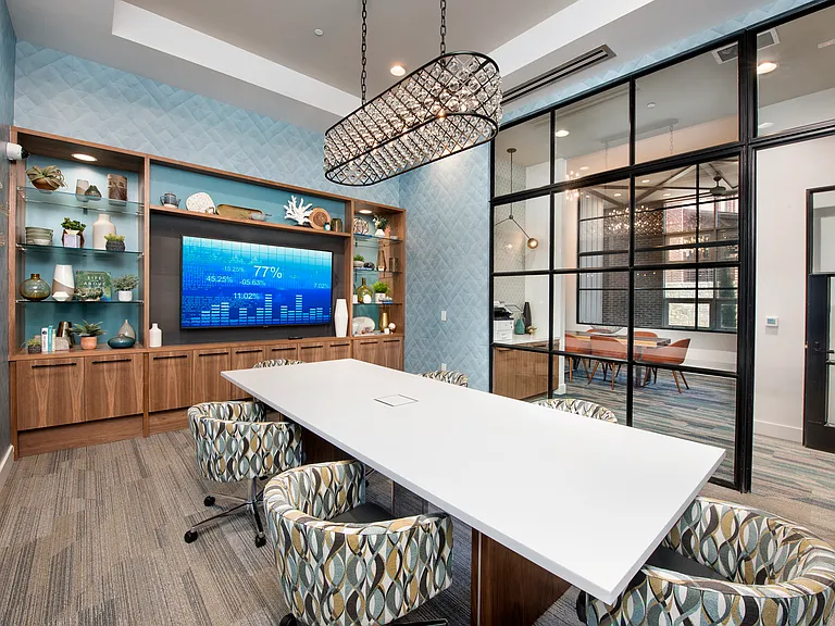 AMLI Decatur — Photo 13