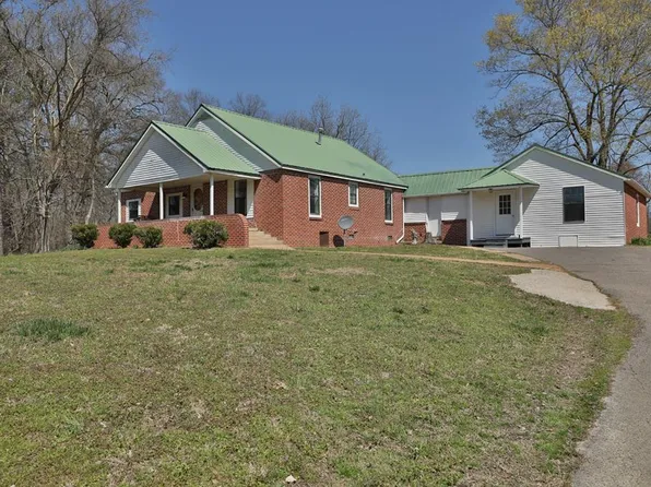 6484 Greenfield Hwy #54, Dresden, TN 38225