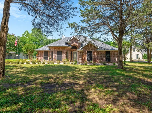 2807 Brookhollow Dr, Burleson, TX 76028