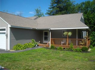 36 Stagecoach Ln #4, Westbrook, ME 04092