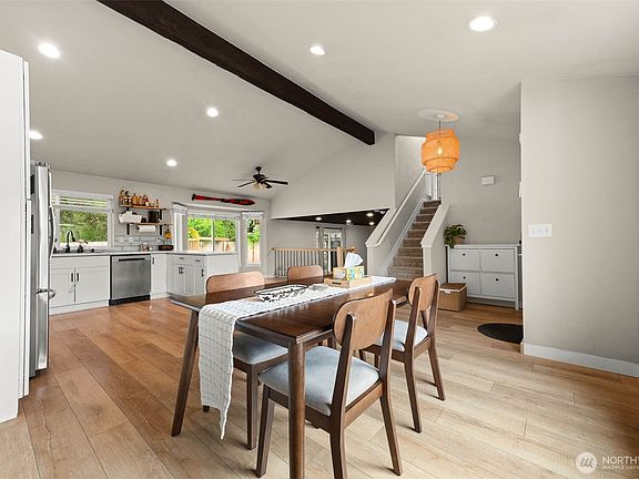 5th image of 16123 21st Avenue E