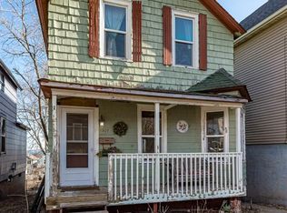 914 E 7th St, Duluth, MN 55805