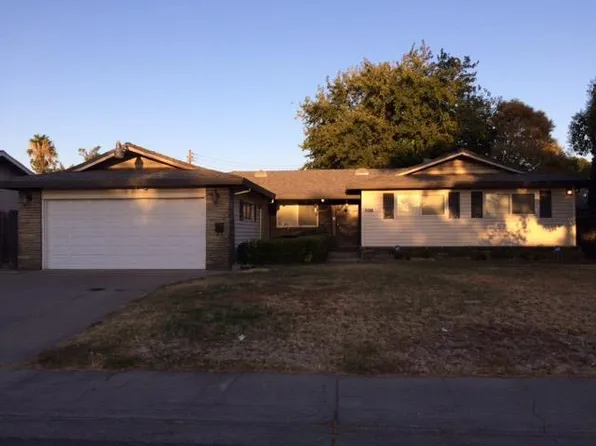 6811 Bowling Dr, Sacramento, CA 95823
