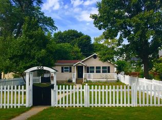 456 Ridgeland Ave, Valparaiso, IN 46385