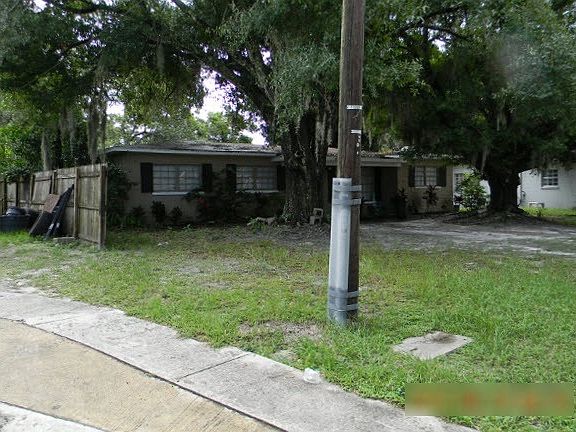 2nd image of 406 Bonnie Dr