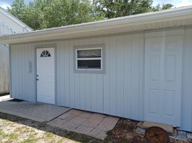 7098 73rd St N, Pinellas Park, FL