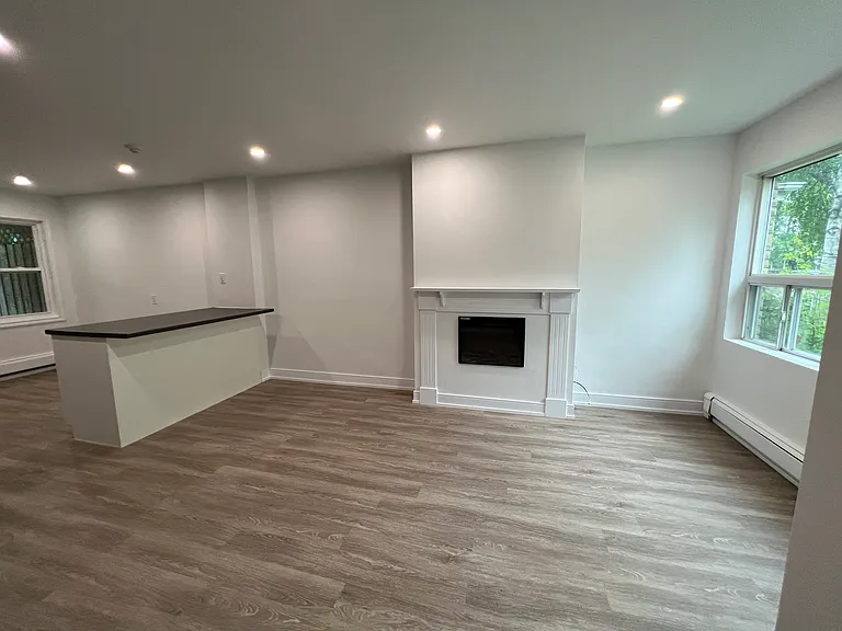 343 Saint Paul St #1 — Photo 4