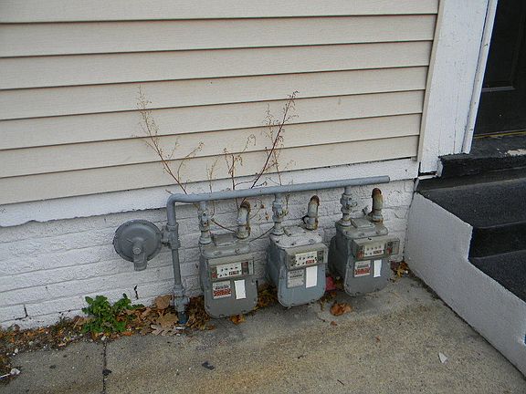 4th image of 3930 W Burleigh St #3932