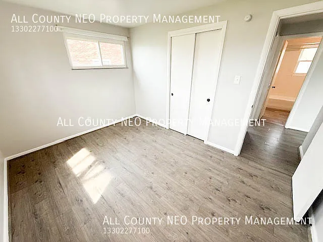 1737 Portage Trl #2 — Photo 9