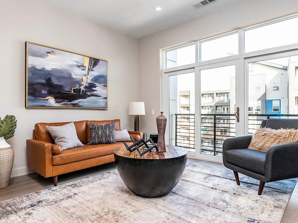 Representative photo Spacious great room