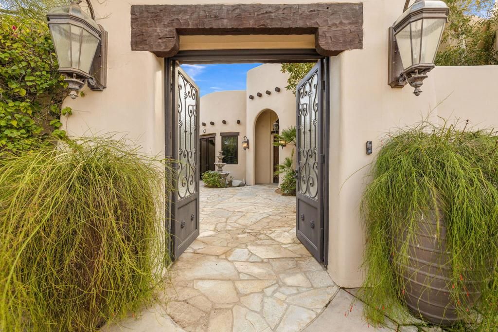 49240 Jfk Trail 4