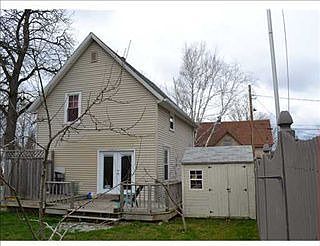 2nd image of 40 Giles St