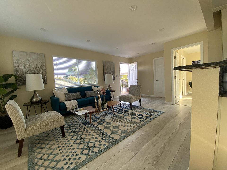 1st image of 540 Laurel St #1