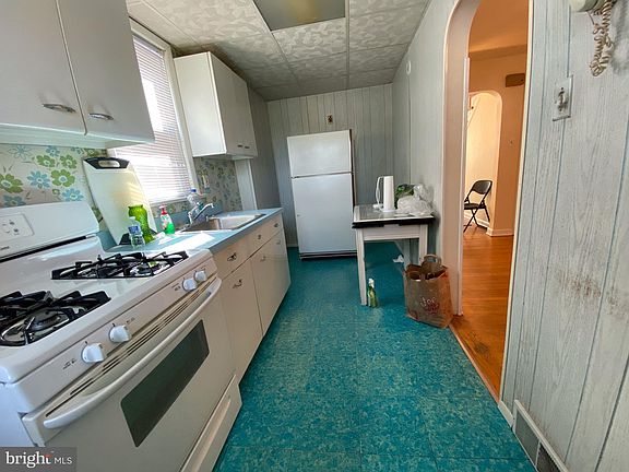 5th image of 2531 S 58th St #B