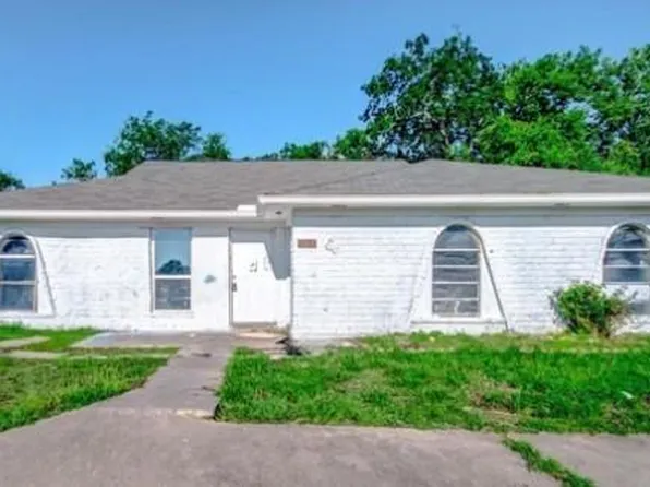 8019 Beech Cove Ln, Houston, TX 77072