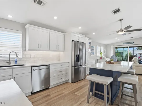 4 Galleon Way, Fort Myers Beach, FL 33931