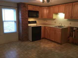 82 Pleasant St, Torrington, CT 06790