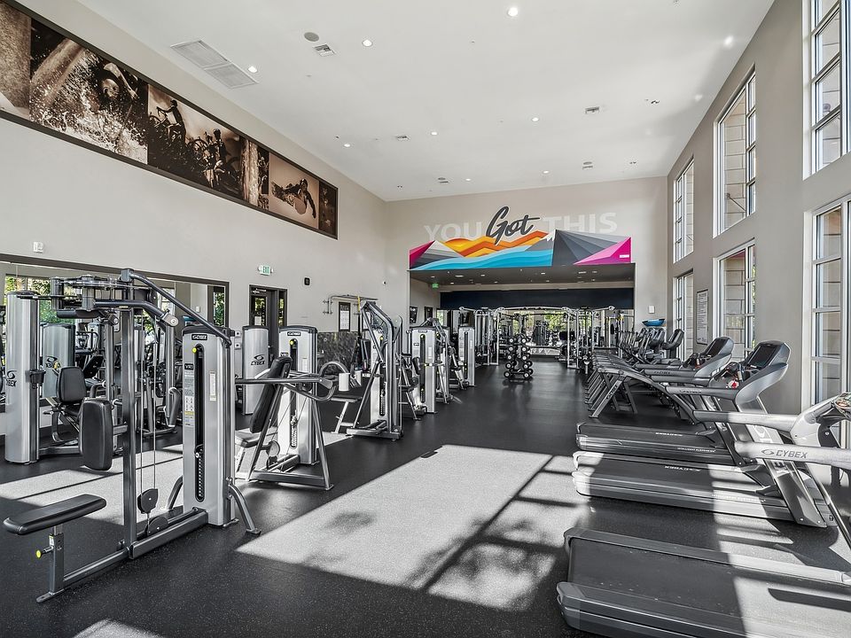 CherryCreek_amenity_fitness_2004