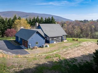 9197 Critzers Shop Rd, Afton, VA 22920