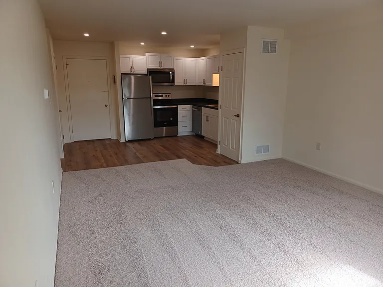 Cedar Run Condominiums — Photo 18