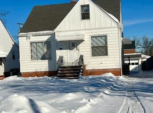 8220 Fernhill Ave, Parma, OH