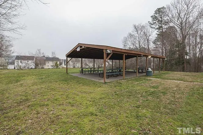 509 Commons Dr — Photo 30