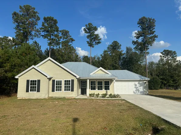 245 Abigail Cir, Ellabell, GA 31308