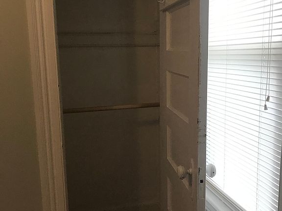 5th image of 178 Woodland Ave