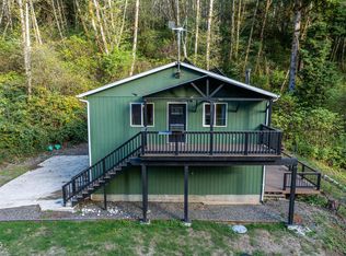 695 SE John Nye Rd, Newport, OR 97365