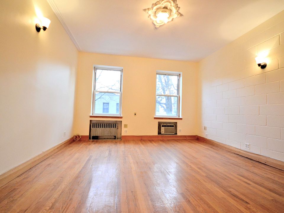 1st image of 233 Boerum St APT 2L