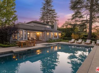 12321 20th Helena Dr, Los Angeles, CA 90049